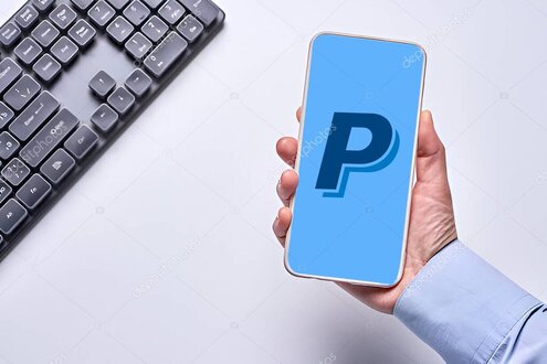 Operazione di bonifico istantaneo su smartphone